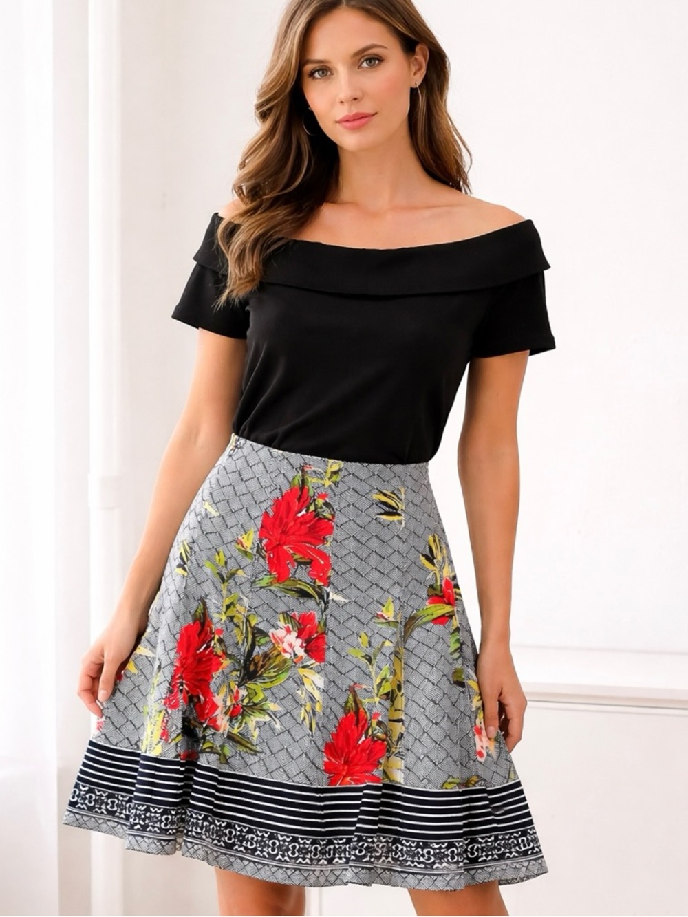 White House Black Market Black & Red Swing Skirt Women’s Size 10